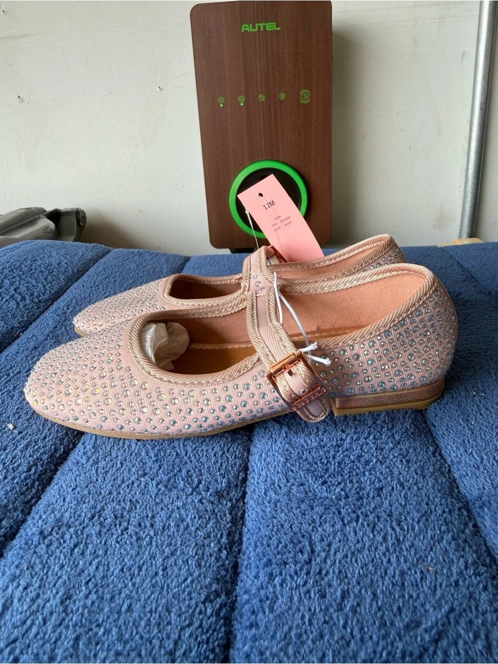 BCBG Girls Blush Rhinestone Mary Jane Flats Shoes Size 12M New